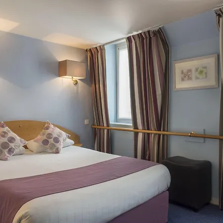 Otel France Albion 2*